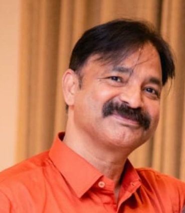 Dr Vivek