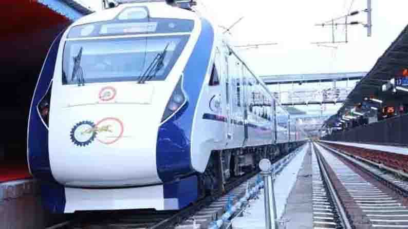 Gorakhpur-Lucknow Vande Bharat Express