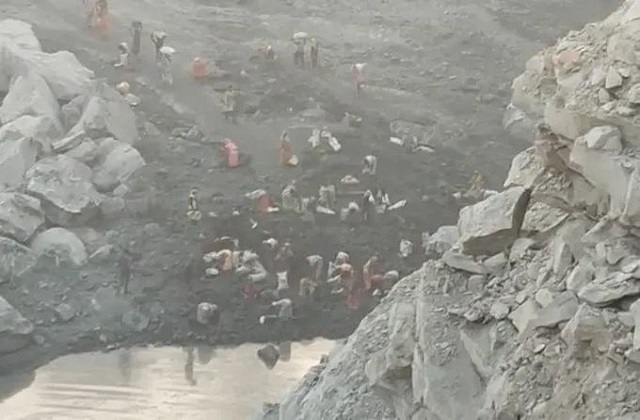 dhanbad-coal-mine-collapse
