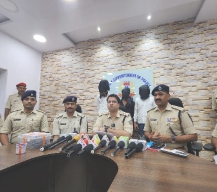 bhuiyandih-firing-case-three-arrested-weapons-recovered