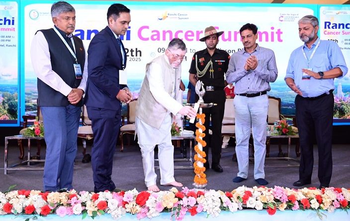 Governor Santosh Gangwar inaugurated the Ranchi Cancer Summit
