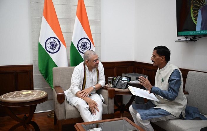 sanjay-seth-meets-rail-minister-ashwini-vaishnaw