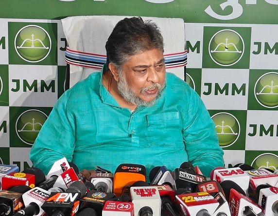 bjp-shasit-raajyon-mein-badha-mahilaon-par-atyaachar-supriyo-bhattacharya