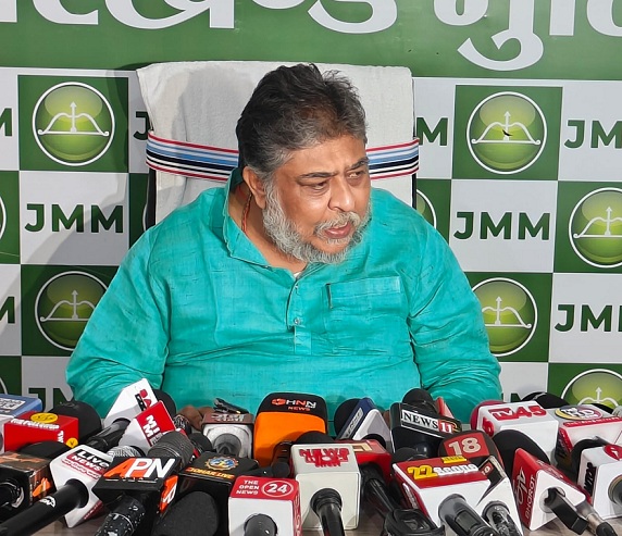 bjp-shasit-raajyon-mein-badha-mahilaon-par-atyaachar-supriyo-bhattacharya