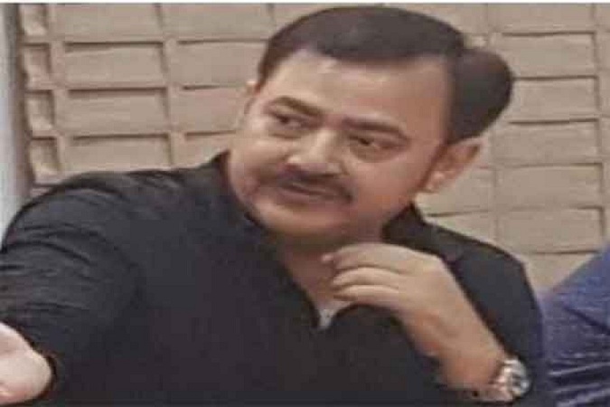 Vinay Kumar Singh, named in the liquor scam, surrendered in court